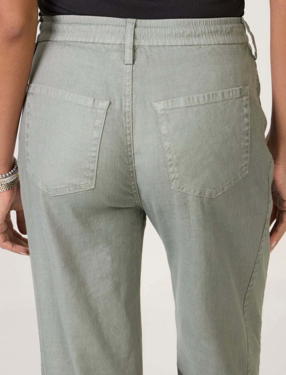 Evereve Sage Green Drawstring Wide Leg Pants Size M - Picture 3 of 8